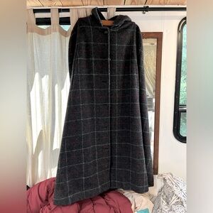 Woolrich - Vintage hooded dress coat / cape